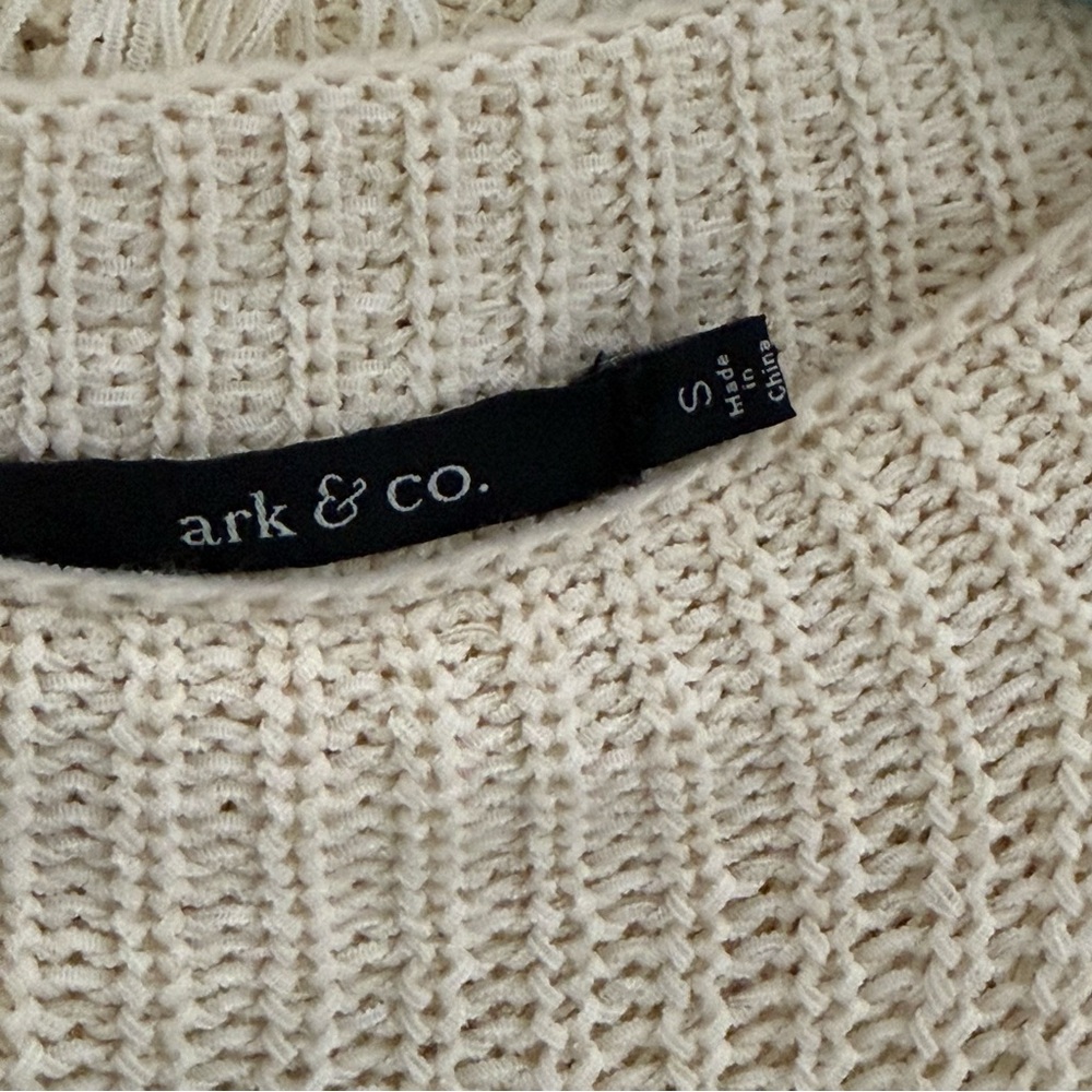 Ark & Co Fringe Hem Knit Sleeveless Top Cream Size Small - Picture 4 of 7